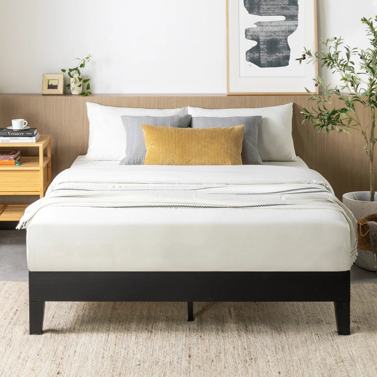 Amaryn Solid Wood Platform Bed